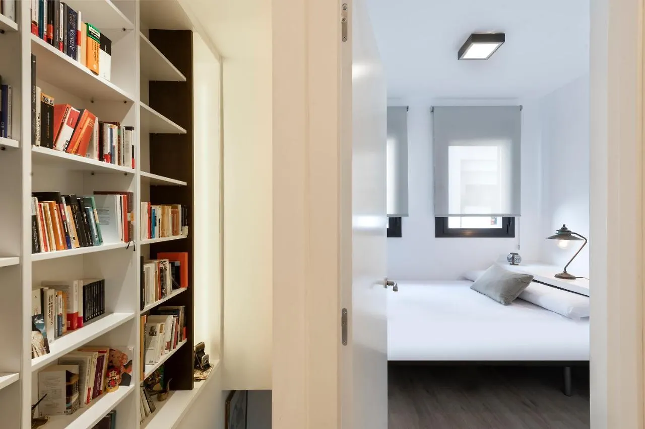 Unika Homes Faustino & Terrace Seville Apartment